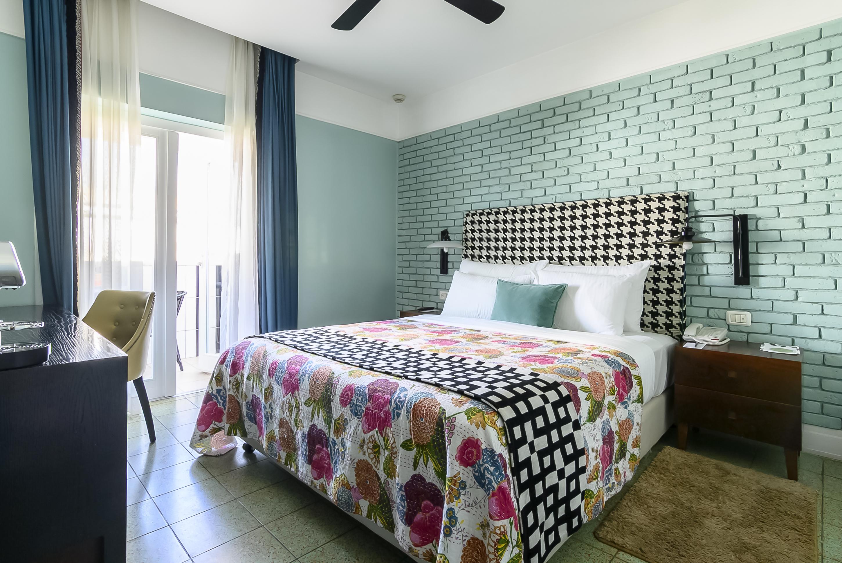 Center Chic Hotel - An Atlas Boutique Hotel Tel Aviv Ngoại thất bức ảnh