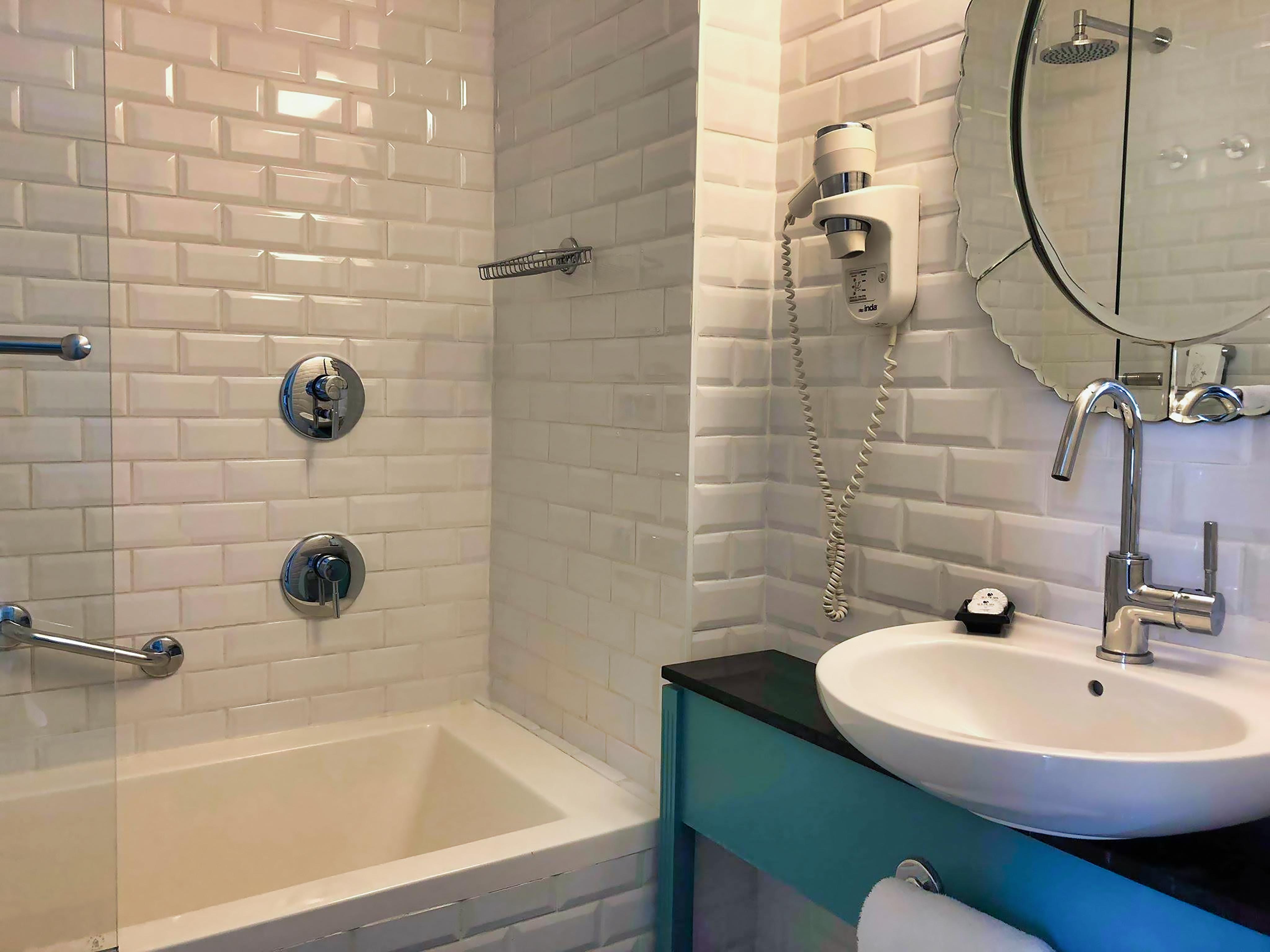 Center Chic Hotel - An Atlas Boutique Hotel Tel Aviv Ngoại thất bức ảnh