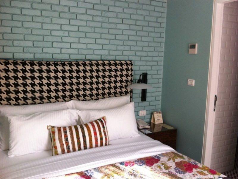 Center Chic Hotel - An Atlas Boutique Hotel Tel Aviv Ngoại thất bức ảnh
