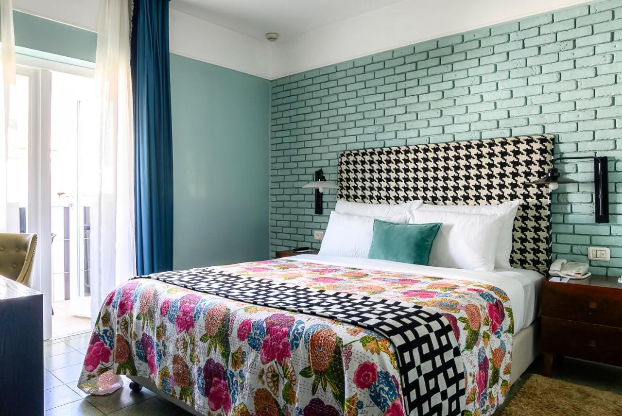 Center Chic Hotel - An Atlas Boutique Hotel Tel Aviv Ngoại thất bức ảnh
